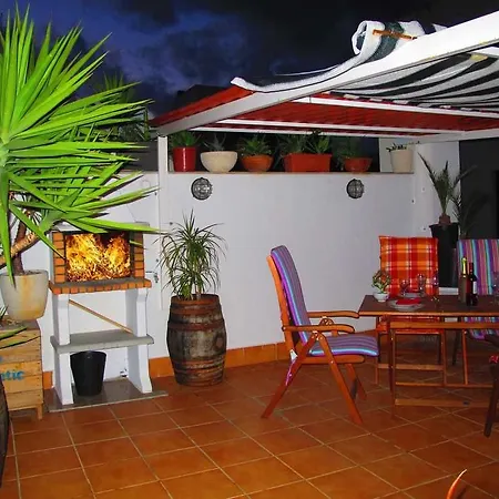 Atico Airport Barcelona, Terraza Y Barbacoa Apartment Viladecans